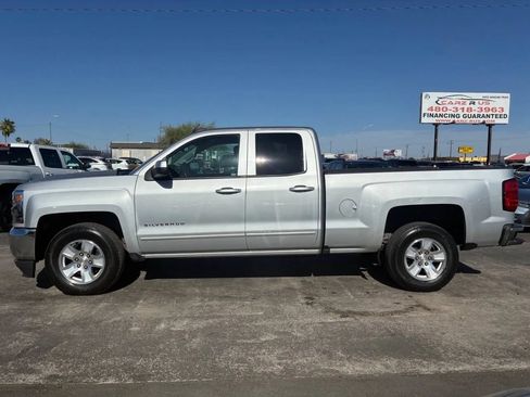 Used 2018 Chevrolet Silverado 1500 LT w/ All Star Edition RWD image 3