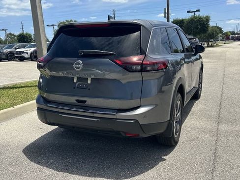 Used 2026 Nissan Rogue SV FWD image 7