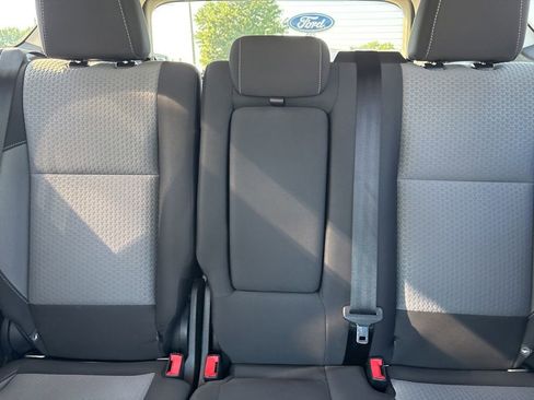 Used 2017 Ford Escape SE FWD image 13