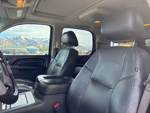 Used 2013 GMC Yukon Denali image 11