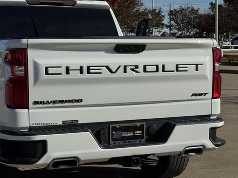 Used 2023 Chevrolet Silverado 1500 RST w/ Redline Edition image 8