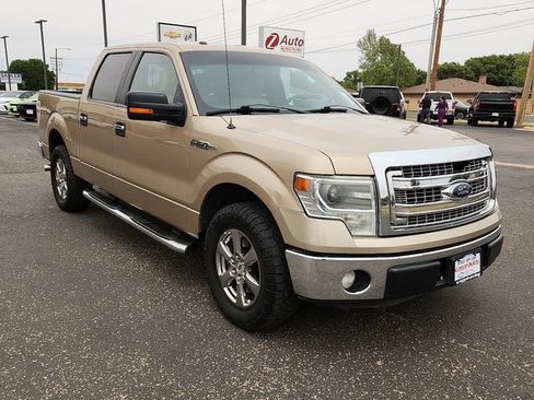 Used 2014 Ford F150 XLT w/ Equipment Group 302A Luxury RWD image 6