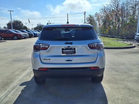 New 2026 Jeep Compass Altitude image 6