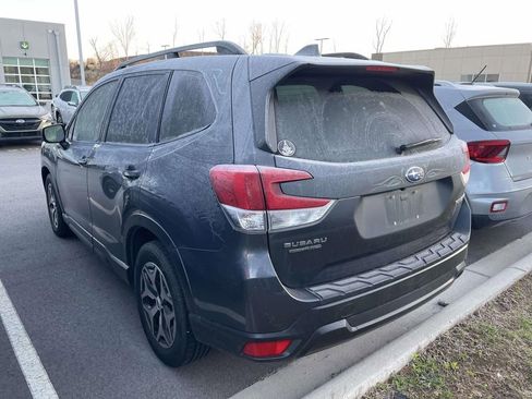 Used 2021 Subaru Forester Premium w/ Popular Package #1 image 3