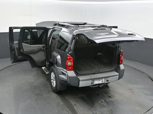 Used 2015 Nissan Xterra S image 44