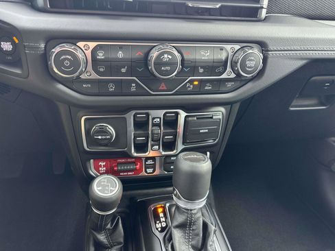 New 2026 Jeep Gladiator Rubicon image 9