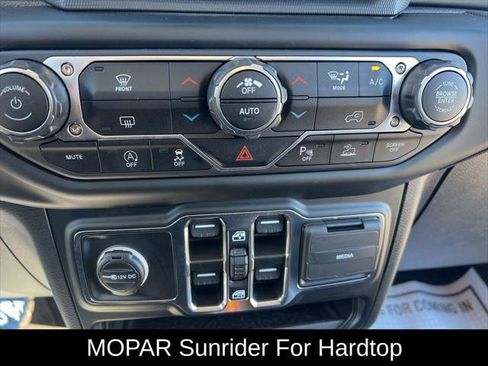 Certified 2022 Jeep Wrangler Unlimited Sport image 42