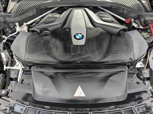 Used 2017 BMW X5 xDrive50i AWD/4WD image 23