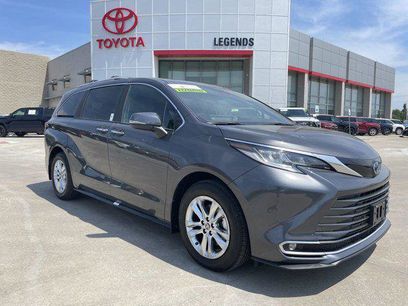 Certified 2025 Toyota Sienna Limited