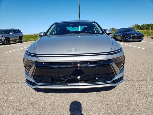 New 2026 Hyundai Sonata SEL image 2
