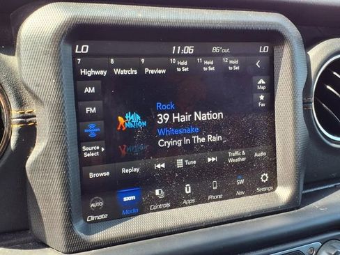 Used 2023 Jeep Gladiator Overland image 20