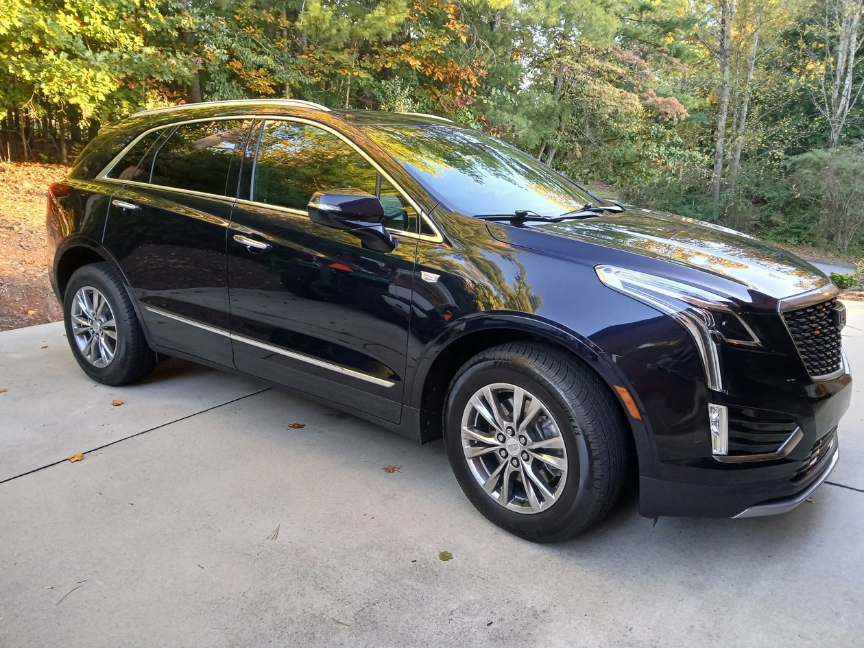 Used 2021 Cadillac XT5 Premium Luxury AWD/4WD image 3