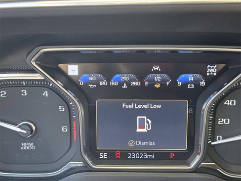 Used 2021 GMC Yukon Denali image 14