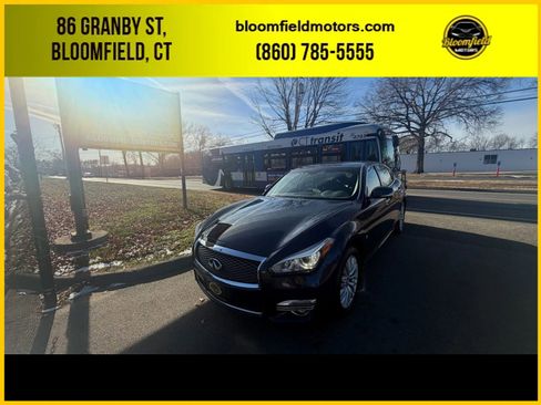 Used 2016 INFINITI Q70 L 3.7 w/ Deluxe Touring Package image 1