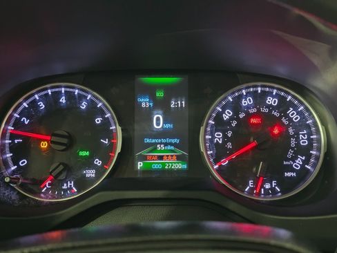 Used 2021 Toyota RAV4 LE image 8