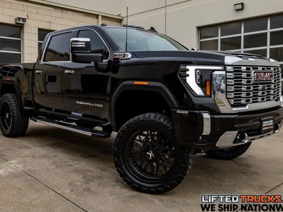 Used 2024 GMC Sierra 2500 Denali w/ Denali Reserve Package