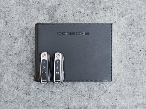 Used 2024 Porsche 911 Turbo image 69