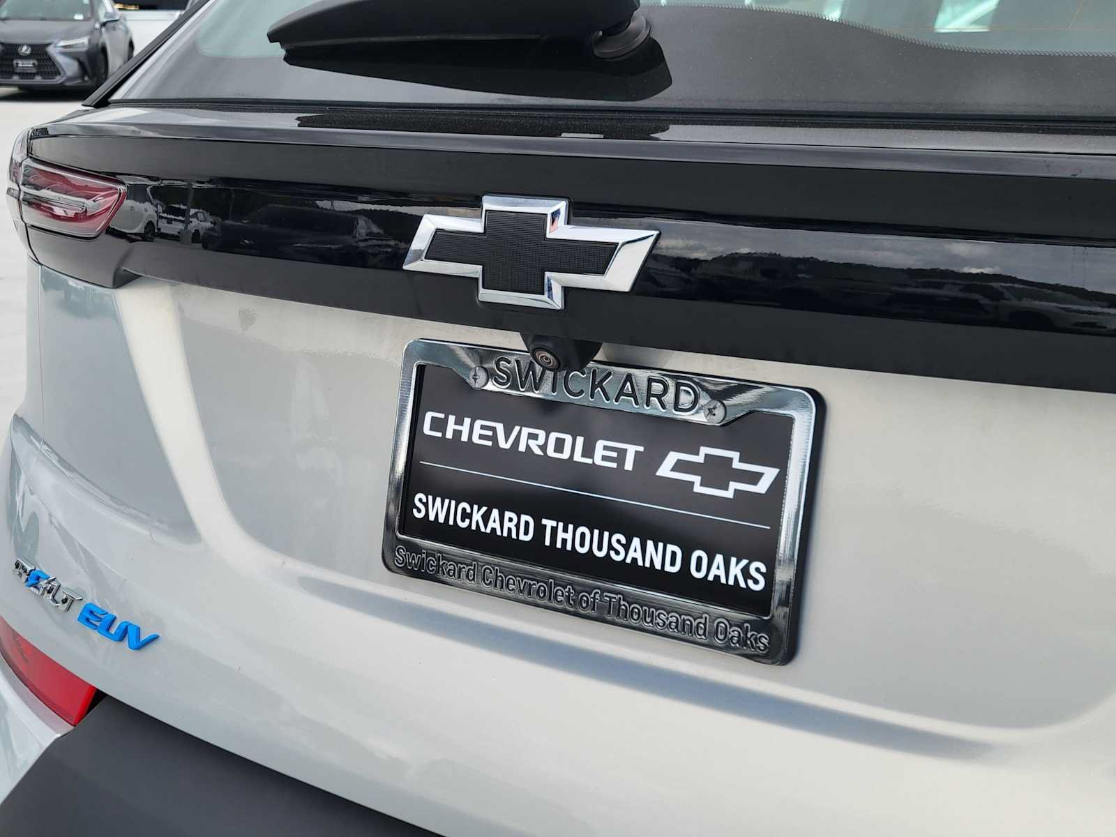 Used 2023 Chevrolet Bolt EUV Premier w/ Sun & Sound Package FWD image 13