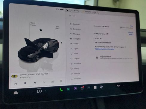 Used 2023 Tesla Model 3 Standard Range RWD image 17