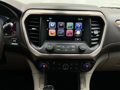 Used 2017 GMC Acadia Denali image 32