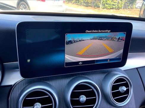 Used 2020 Mercedes-Benz C 300 Sedan image 11