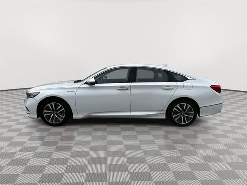 Certified 2019 Honda Accord Touring image 3