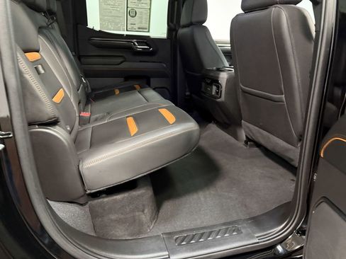 Used 2024 GMC Sierra 1500 AT4 w/ Technology Package AWD/4WD image 66