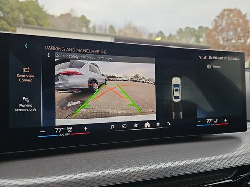 New 2026 BMW 330i Sedan w/ Premium Package image 25