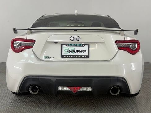 Used 2017 Subaru BRZ Premium w/ Popular Package #3 RWD image 8