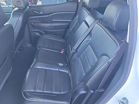 Used 2023 GMC Acadia Denali FWD image 34