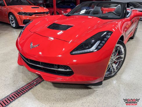 Used 2018 Chevrolet Corvette Stingray Convertible w/ 2LT Preferred Equipment Group image 33