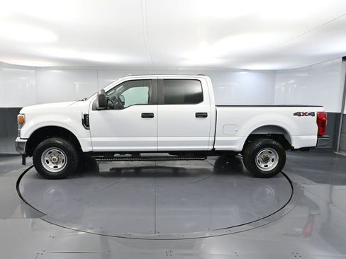 Used 2021 Ford F250 XL w/ Power Equipment Group AWD/4WD image 11