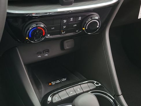 New 2026 Buick Encore GX Sport Touring w/ Advanced Technology Package image 30