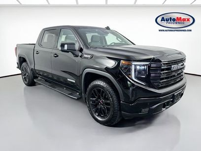 Used 2024 GMC Sierra 1500 Elevation w/ Elevation Premium Package