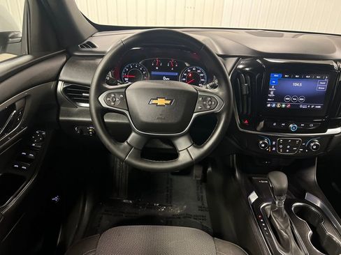 Certified 2023 Chevrolet Traverse LT image 17