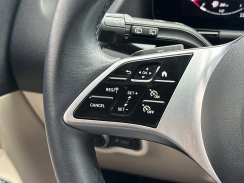 Used 2024 Mercedes-Benz GLA 250 4MATIC image 27