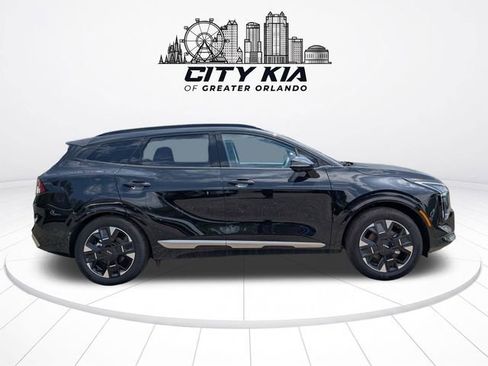 New 2026 Kia Sportage SX FWD image 8