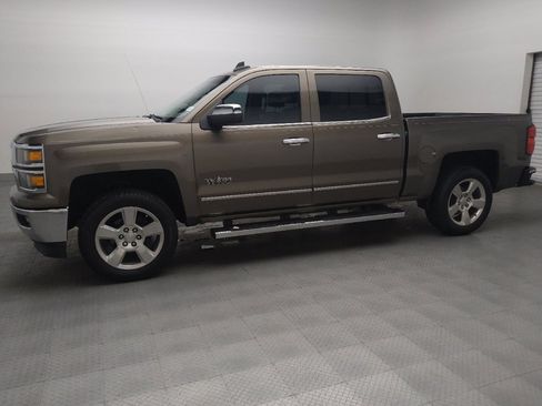 Used 2015 Chevrolet Silverado 1500 LT w/ Texas Edition, 1LT Trim RWD image 2