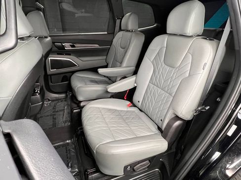 Used 2023 Kia Telluride EX X-Line AWD/4WD image 21