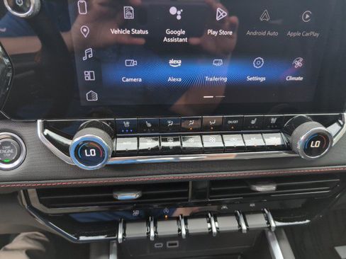 New 2025 Chevrolet Colorado Z71 w/ Technology Package image 37