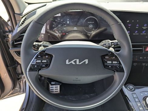 New 2026 Kia Niro Wave FWD image 30