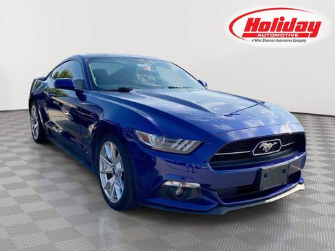 Used 2015 Ford Mustang Premium w/ Equipment Group 201A RWD image 1