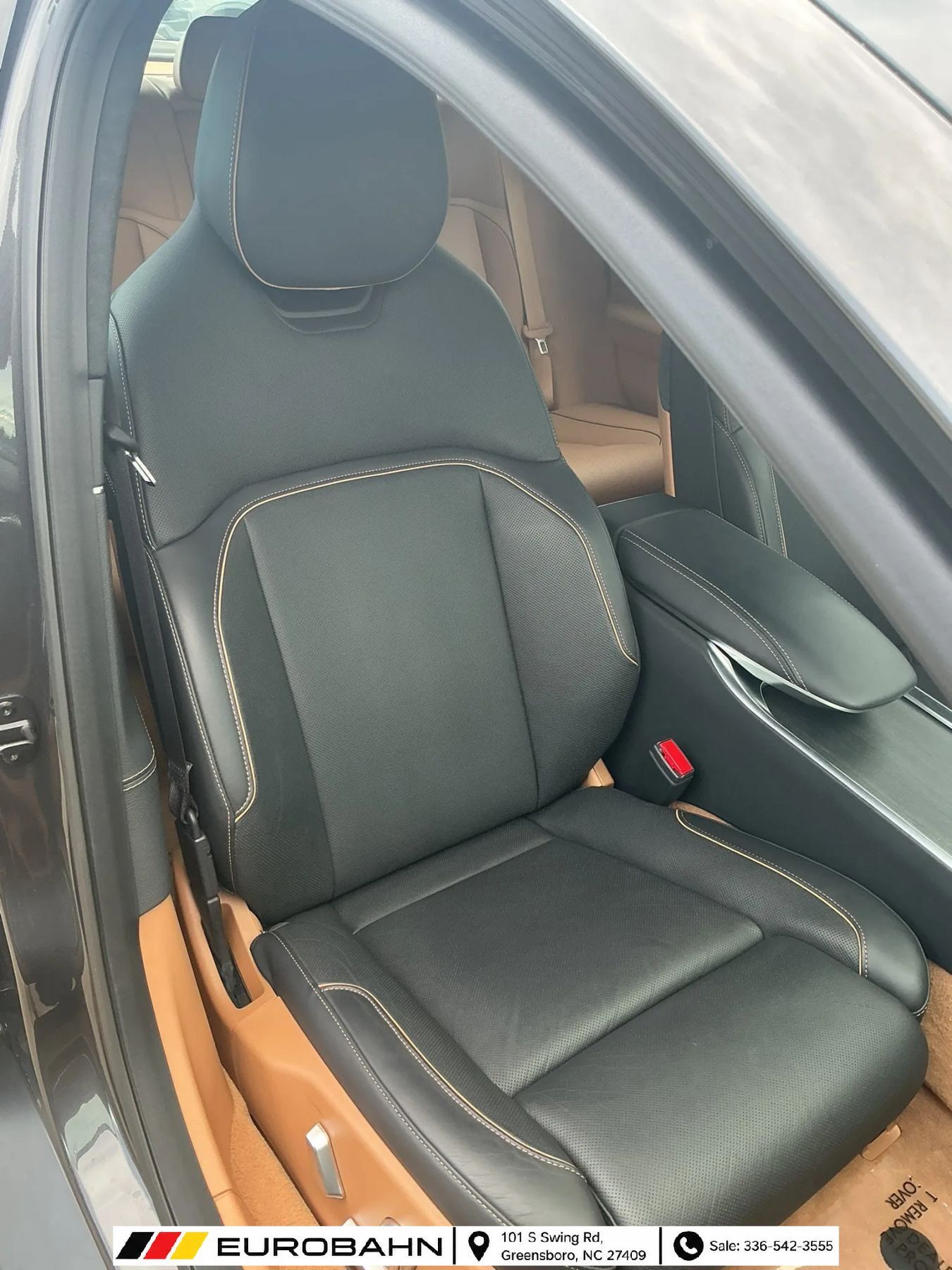 Used 2024 Lucid Air Touring AWD/4WD image 15