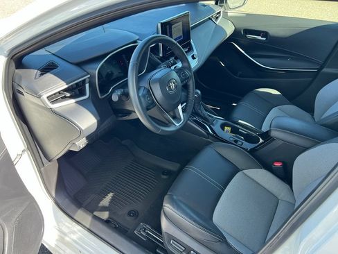 Certified 2025 Toyota Corolla XSE FWD image 12