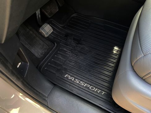 Used 2023 Honda Passport EX-L image 12
