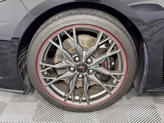 Used 2024 Chevrolet Corvette Stingray Premium Cpe w/ Z51 Performance Package RWD image 10