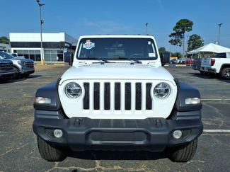 Used 2022 Jeep Wrangler Unlimited Sport AWD/4WD video 2