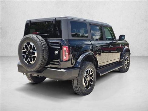 New 2026 Ford Bronco Outer Banks AWD/4WD image 8