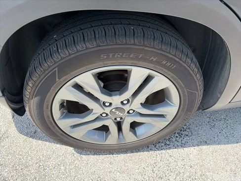 Used 2022 Kia Seltos S FWD image 10