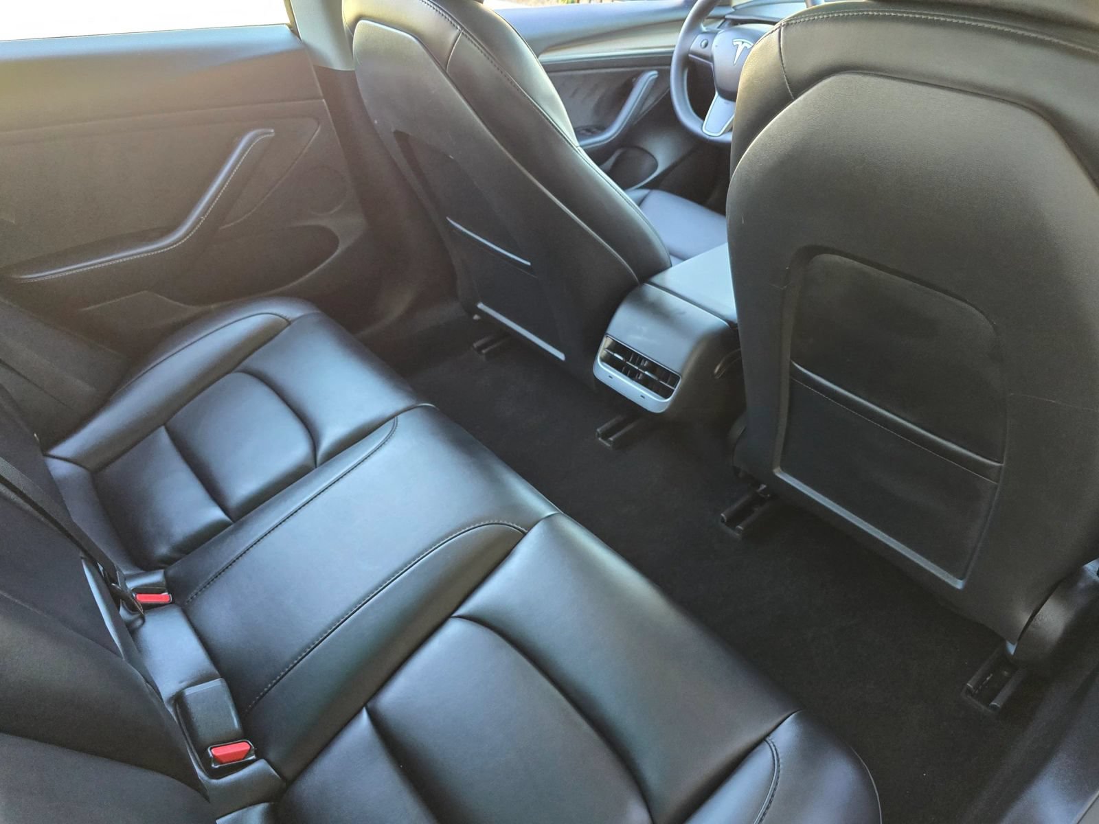 Used 2023 Tesla Model 3 Standard Range RWD image 32